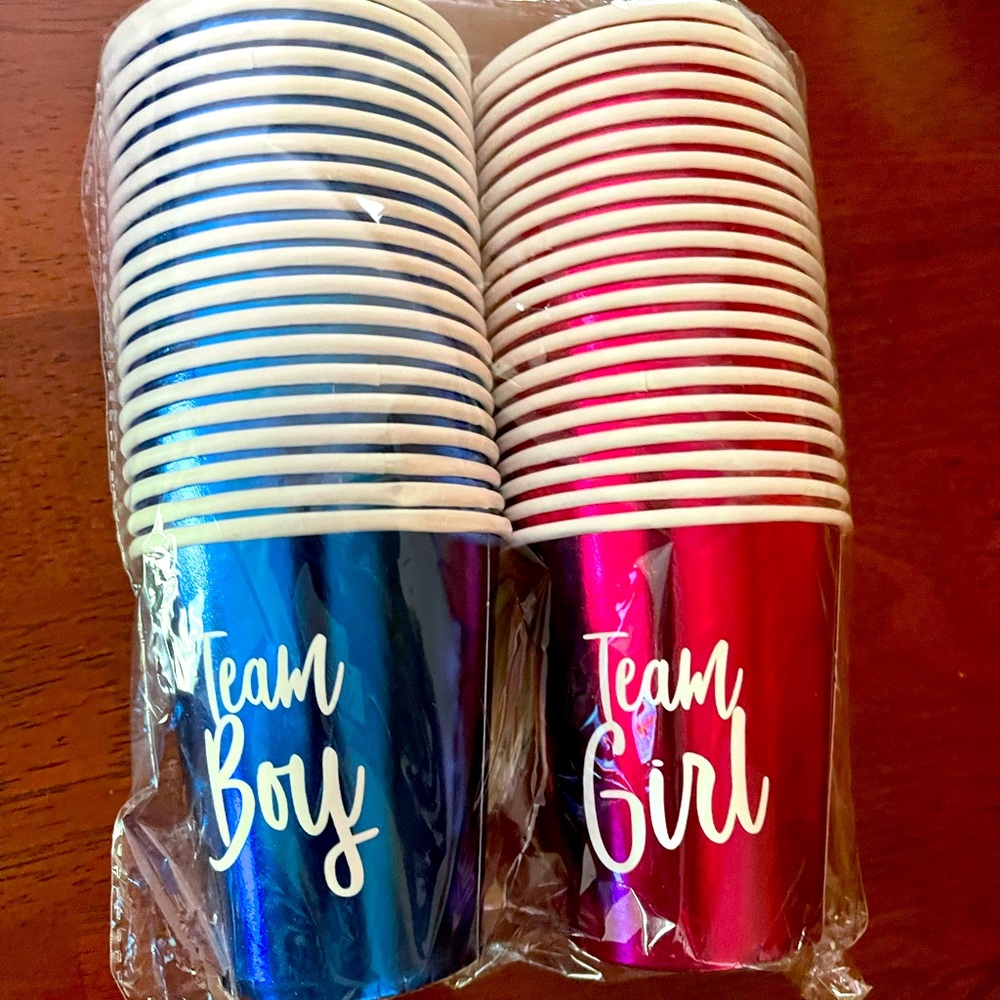 Gender reveal cups